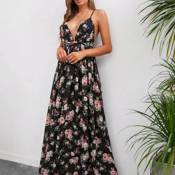Floral Black Maxi Dress - Picture 1 of 5